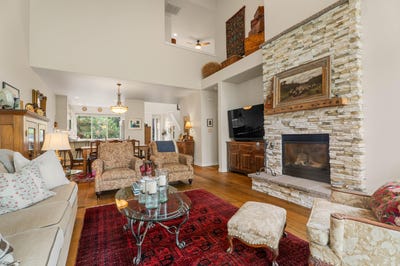 /international/us/1302-highland-view-loop-redmond-or-110106033790/