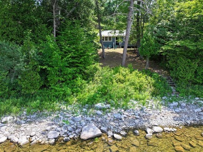 /international/us/152-cedar-lane-willsboro-ny-110100862089/