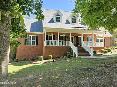 /international/us/200-gates-road-lizella-ga-110119383805/