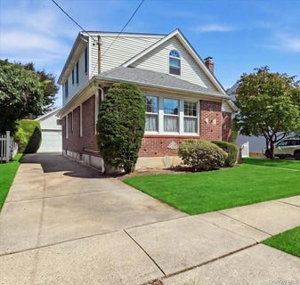 /international/us/73-chestnut-avenue-floral-park-ny-110119693467/
