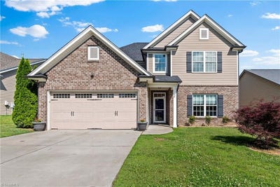 /international/us/4552-silo-ridge-court-clemmons-nc-110108393863/