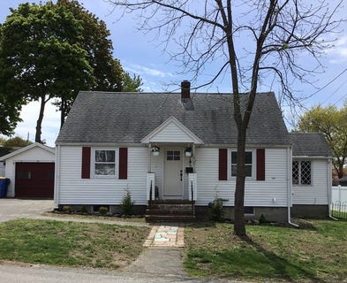 /international/us/32-hills-st-randolph-ma-110108020528/