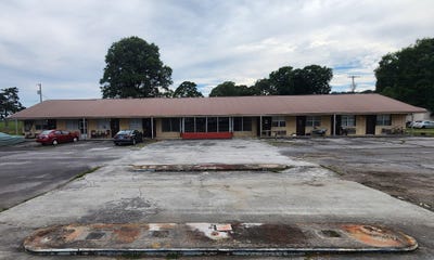 /international/us/1242-ladd-springs-road-se-cleveland-tn-110108802428/