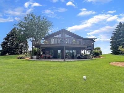 /international/us/17-94-lake-carroll-lake-carroll-il-110100898067/