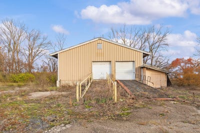 /international/us/500-washington-street-coloma-mi-110103735947/