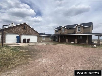 /international/us/3527-county-road-253-lyman-wy-110103193555/
