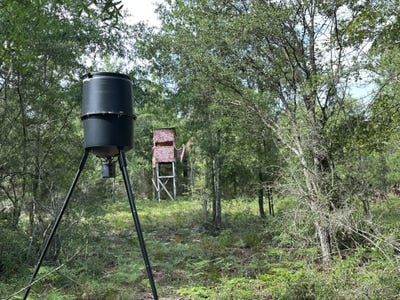 /international/us/40-ac-old-river-road-baker-fl-110100189574/