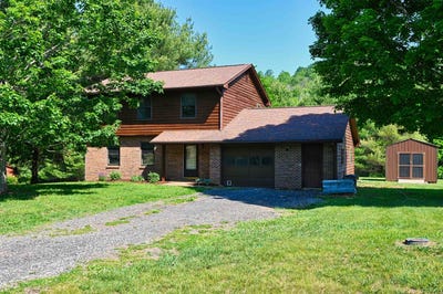 /international/us/125-richards-street-newport-va-110108232326/