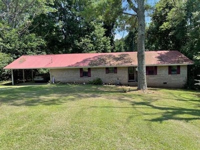 /international/us/3009-carter-dr-haleyville-al-110110422118/