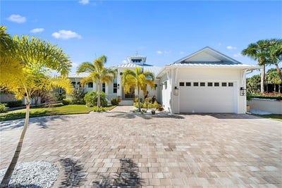 /international/us/27000-flamingo-dr-bonita-springs-fl-110105630361/