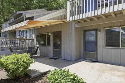 /international/us/126-hillside-court-lake-lure-nc-110107653396/