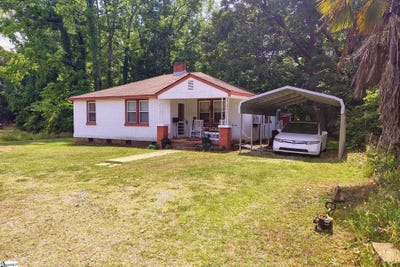 /international/us/18304-25-highway-ware-shoals-sc-110108219583/