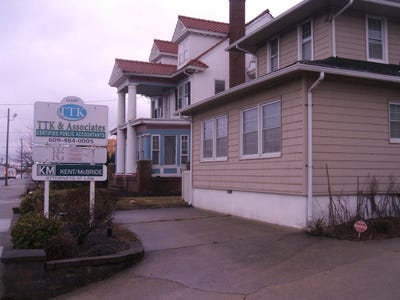 /international/us/32-black-horse-pike-pleasantville-nj-110107681892/