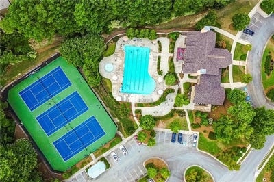 /international/us/6386-queens-court-trace-mableton-ga-110103652099/
