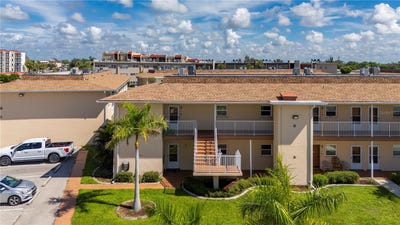 /international/us/3136-harbor-boulevard-port-charlotte-fl-110097605755/