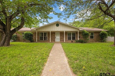 /international/us/412-angelina-st-jacksonville-tx-110107990983/