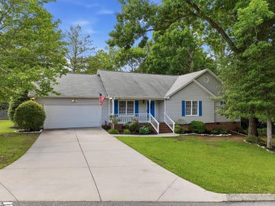 /international/us/101-emerald-way-simpsonville-sc-110108335970/