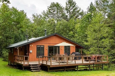 /international/us/292-tallwood-circle-londonderry-vt-110106257114/