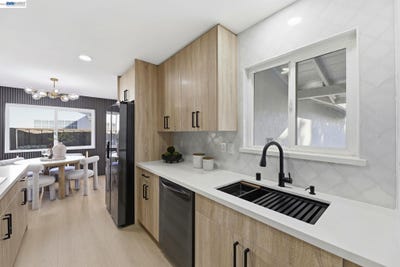 /international/us/35926-newark-blvd-newark-ca-110107653055/