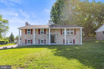 /international/us/930-westminster-avenue-hanover-pa-110108391296/