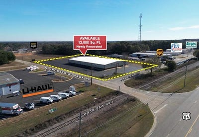 /international/us/1570-parker-lane-enterprise-al-110103983835/