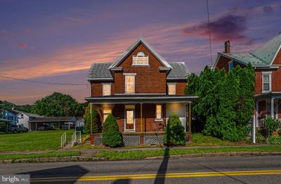 /international/us/333-n-4th-street-newport-pa-110108873331/