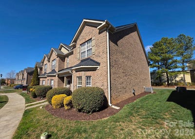 /international/us/5670-stafford-road-charlotte-nc-110106500699/