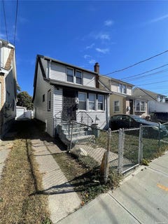 /international/us/110-19-169th-street-jamaica-ny-110096887119/