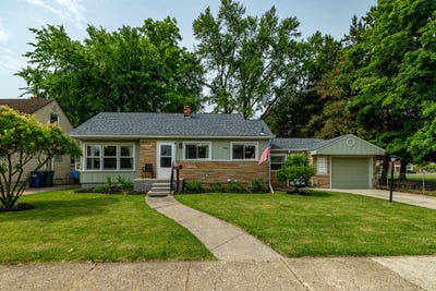 /international/us/2225-mclain-avenue-lincoln-park-mi-110108874650/