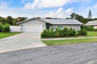 /international/us/615-ne-15th-place-boynton-beach-fl-110108437943/