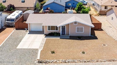 /international/us/8383-e-stevens-drive-prescott-valley-az-110107990052/