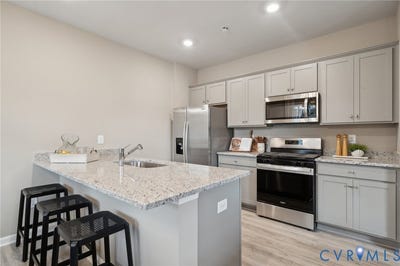 /international/us/5905-capstan-lane-chesterfield-va-110106703491/