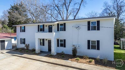 /international/us/410-s-columbia-street-milledgeville-ga-110107933958/
