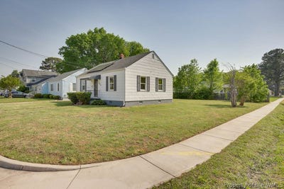 /international/us/343-darby-ave-hampton-va-110107657348/