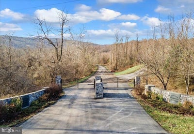 /international/us/wapping-farm-lot-6-road-front-royal-va-110101717277/