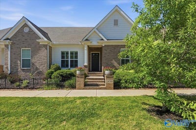 /international/us/28785-cobble-creek-road-madison-al-110107487421/
