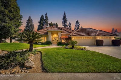 /international/us/3403-e-vassar-court-visalia-ca-110107764849/
