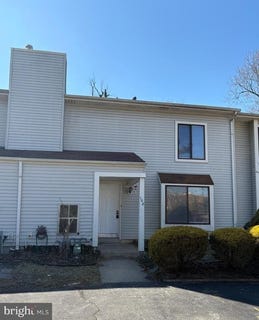 /international/us/108-aspen-court-marlton-nj-110108019376/