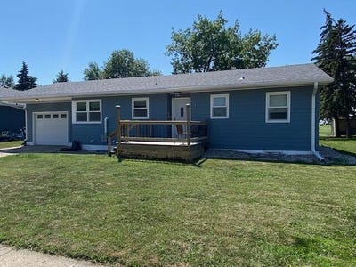 /international/us/301-11th-street-ipswich-sd-110100373873/