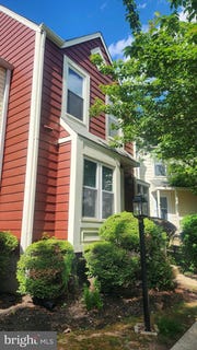 /international/us/6183-stone-valley-court-alexandria-va-110108172090/