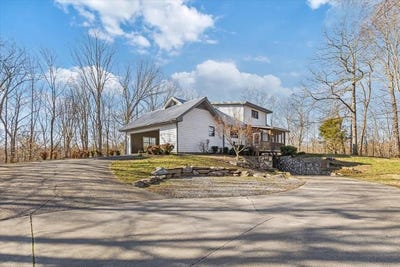 /international/us/496-floodtown-road-chatsworth-ga-110097710752/