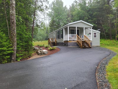 /international/us/4-pine-creek-lane-steuben-me-110100551225/
