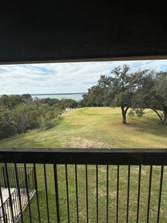 /international/us/26035-heartwood-drive-whitney-tx-110107195337/