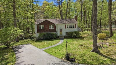 /international/us/23-bancroft-pepperell-ma-110108063682/