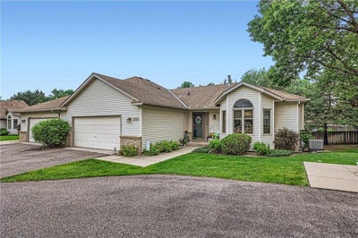 /international/us/11760-88th-place-n-maple-grove-mn-110100156546/