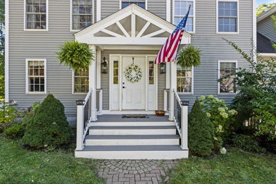 /international/us/22-kingsbury-lane-kennebunk-me-110120000687/