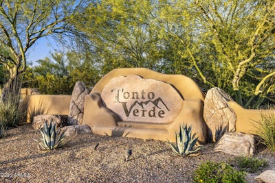 /international/us/19046-e-tonto-verde-drive-rio-verde-az-110106951020/