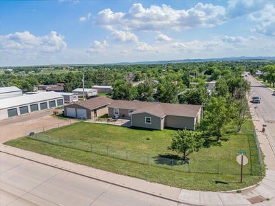 /international/us/45-n-8th-avenue-belle-fourche-sd-110100512840/?lang=zh-cn