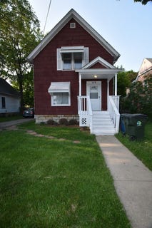 /international/us/338-marion-avenue-aurora-il-110107750938/