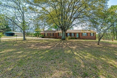 /international/us/606-winona-church-road-donalds-sc-110107002412/